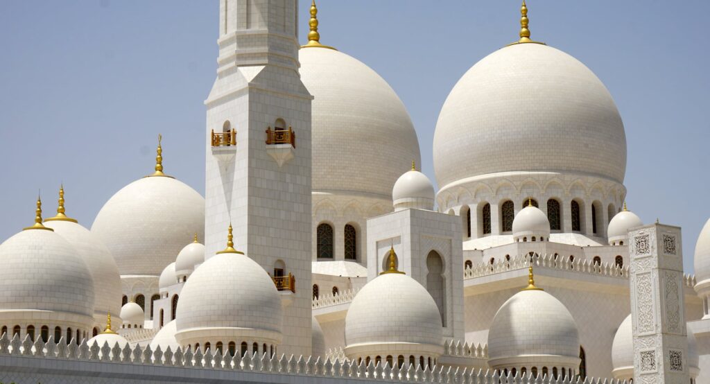 Beautiful landscapes in Abu Dhabi mosque